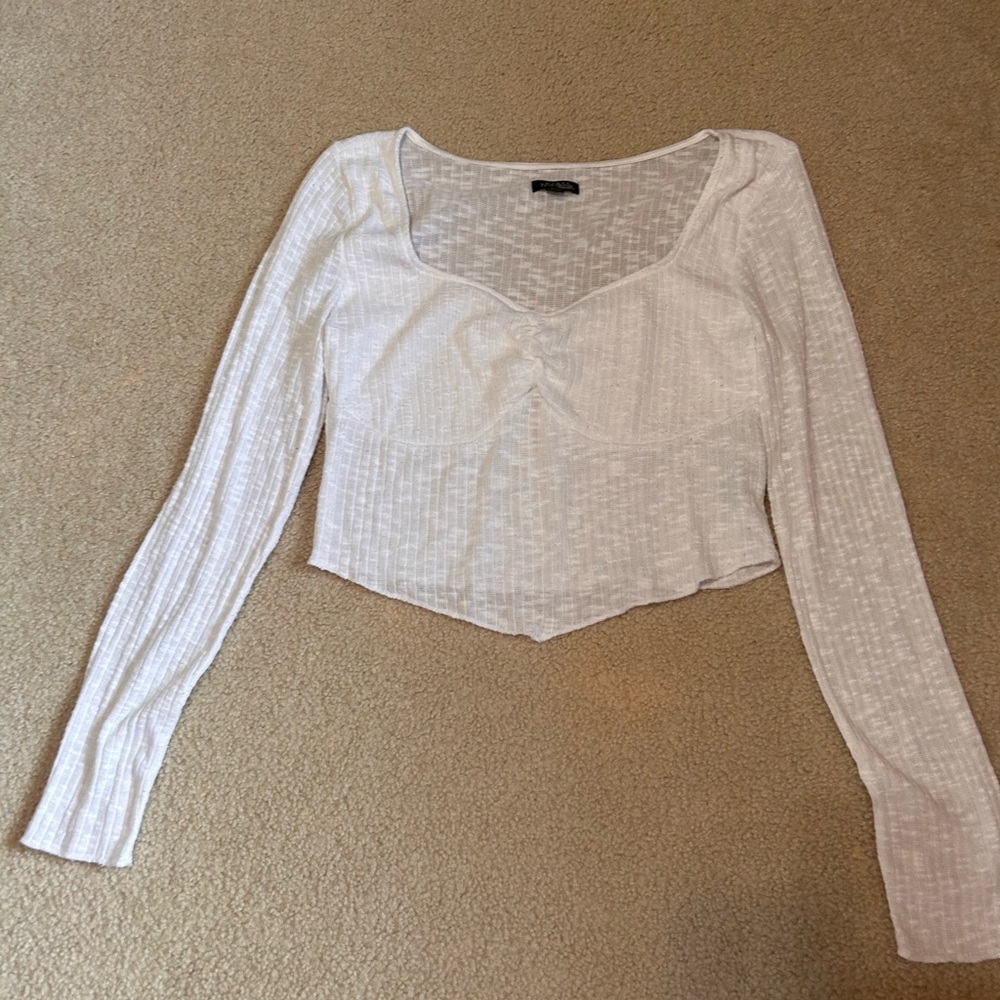 Cropped white blouse